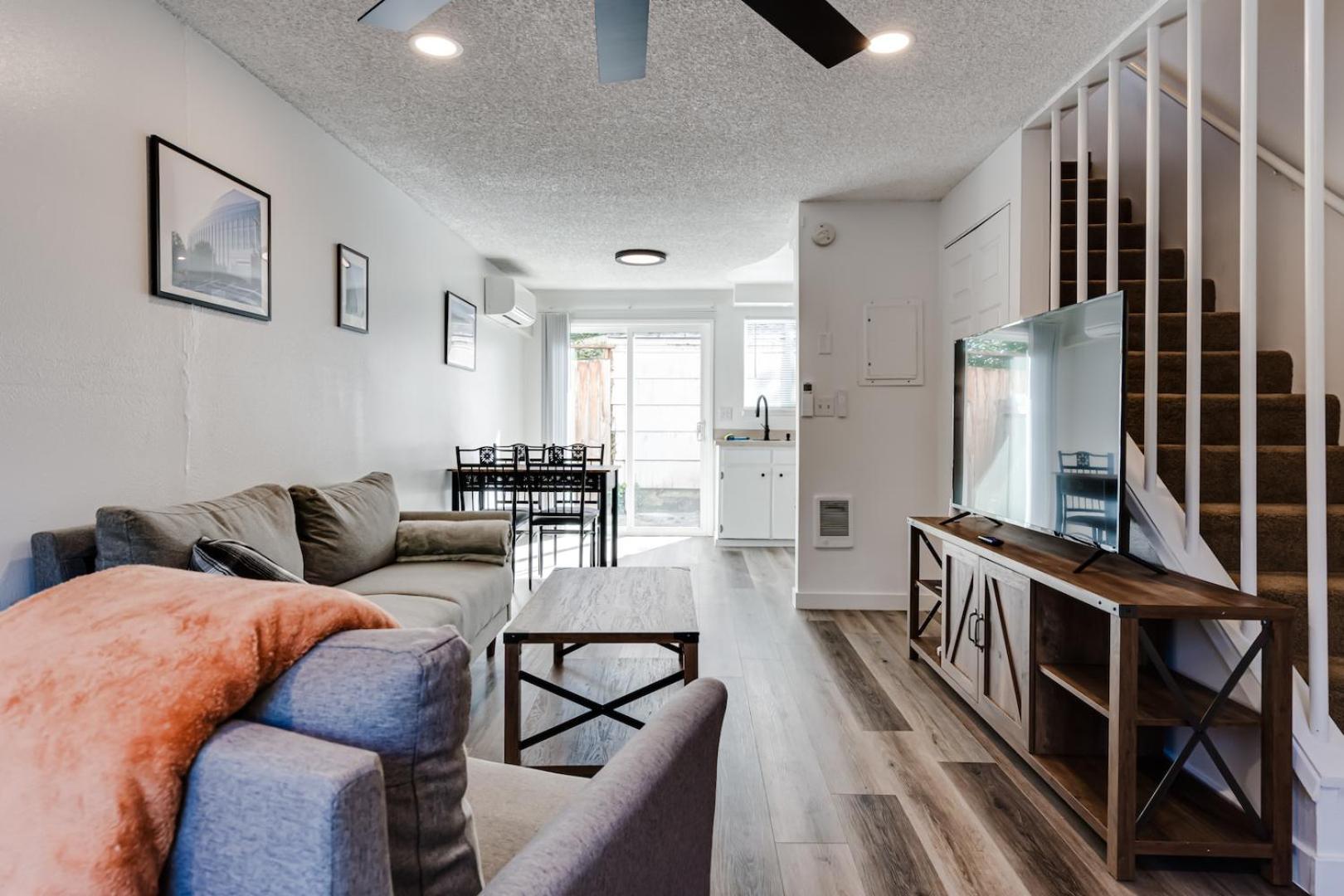 Modern Retreat Near Uofo, Autzen Stadium, Amazon Park #2 يوجين، أوريغون المظهر الخارجي الصورة